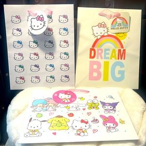 Hello Kitty set of 3 gift bags new